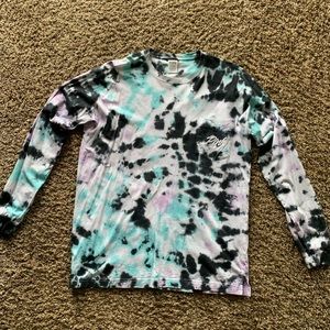 PINK Large long sleeve tie-dye shirt